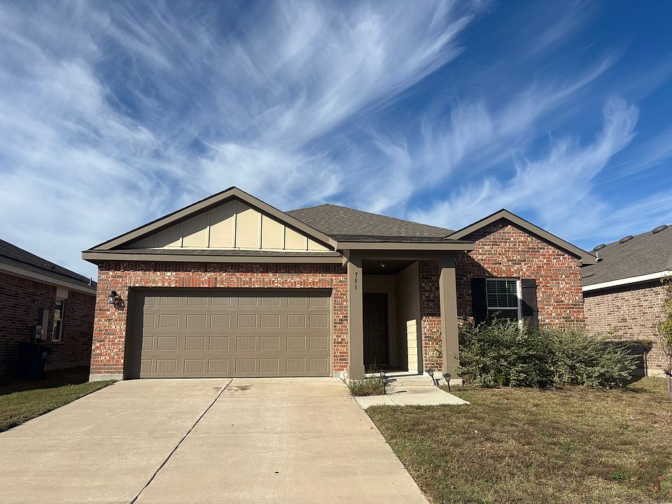 1st image of 751 Camden Dr