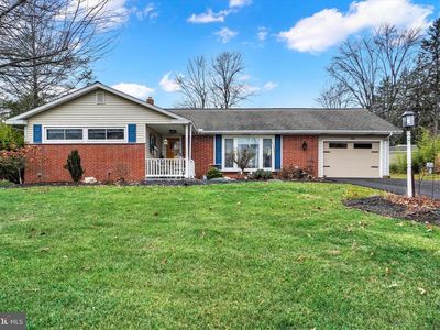 111 Dixie Dr, Red Lion, PA, 17356