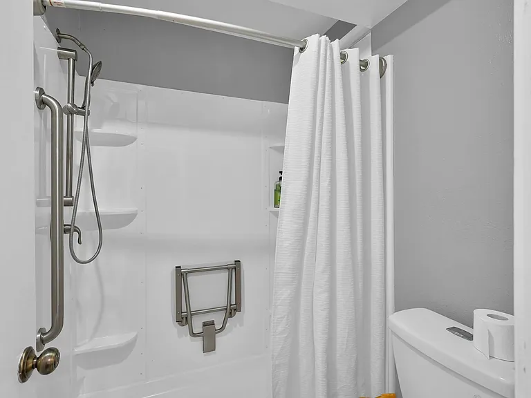 5928 Sinclair Dr — Photo 23
