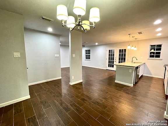 4th image of 4822 Casa Espana St