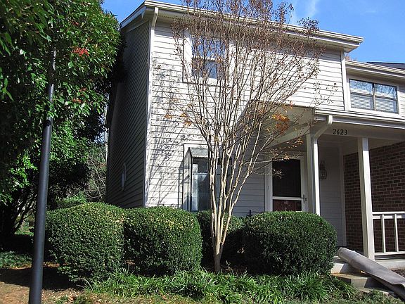 2nd image of 2623 Cottage Pl