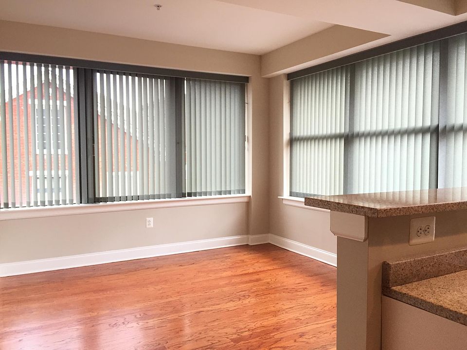 1st image of 125 N 4th St #3X6