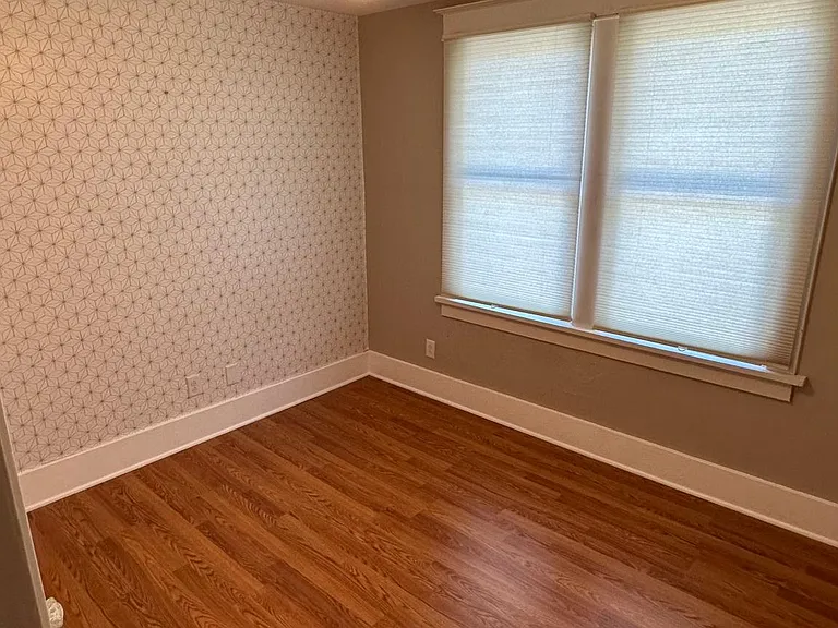 6011 Elizabeth Ave — Photo 21