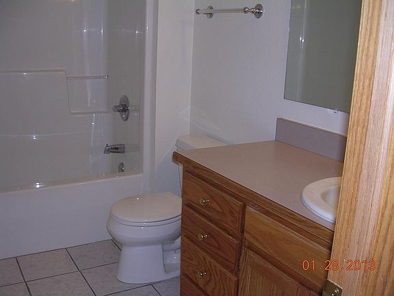 5th image of 1736 Fetterman Dr APT 1