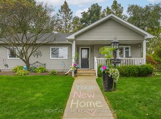 162 Mississauga Pl, Grand Bend, ON N0M 1T0