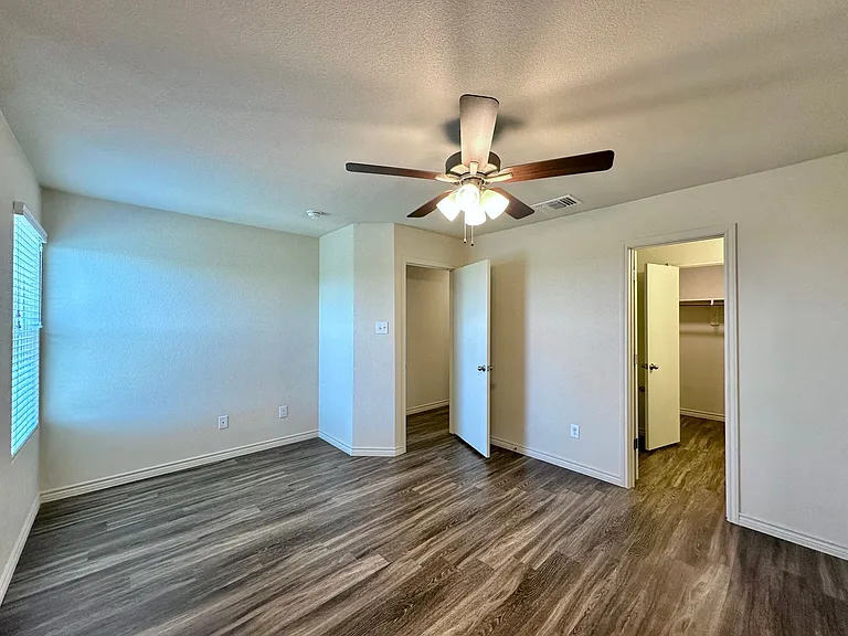 3323 Stonewall Dr — Photo 25