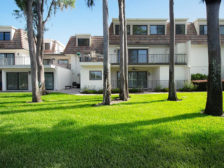 6202 Masters Blvd — Photo 32