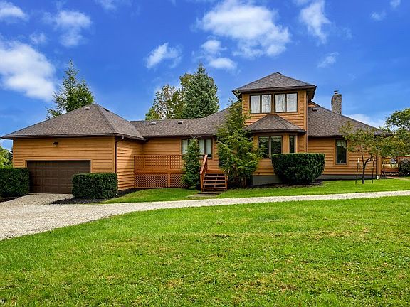 4th image of 3832 Sharon Copley Rd