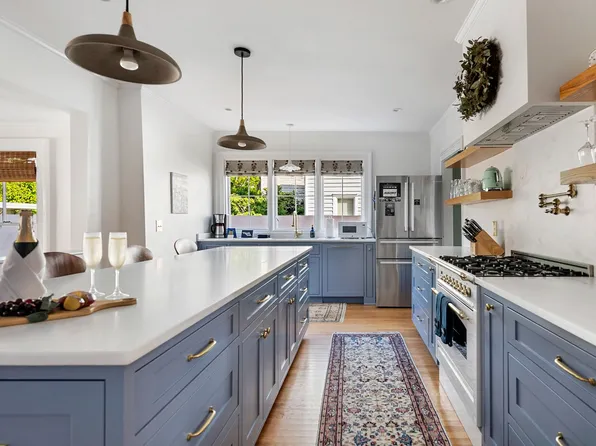 12 Percy St, Charleston, SC 29403