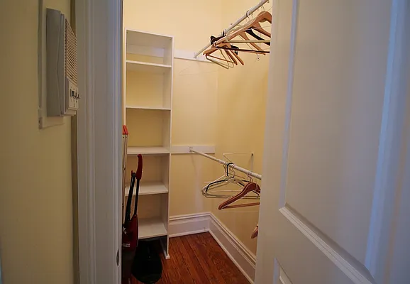 Rented by Julianna Realty Corp | media 30