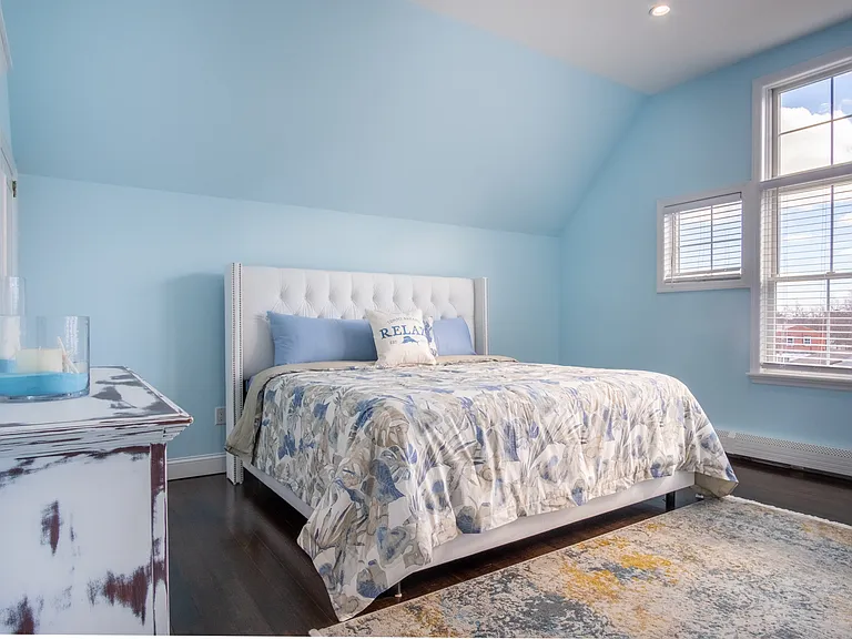 42 Reggio Ave — Photo 11