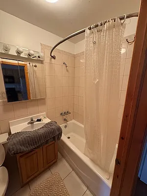 Rented by Safeguard Realty Management | media 5
