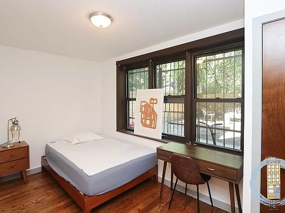 5th image of 130 New York Ave APT 1