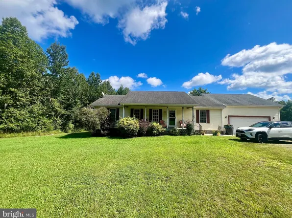 3208 Cedar Lane Rd, Kents Store, VA 23084