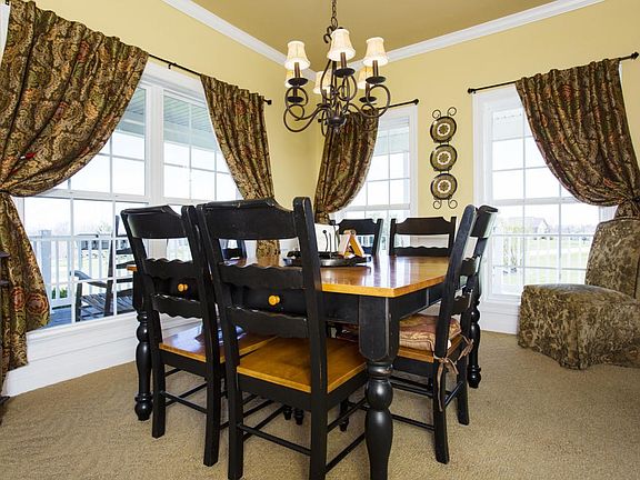 7-formal dining room