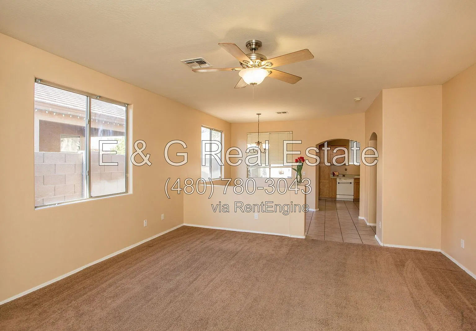 4 bed, 3.0 bath, 1914 sqft, $2,195 — Photo 2