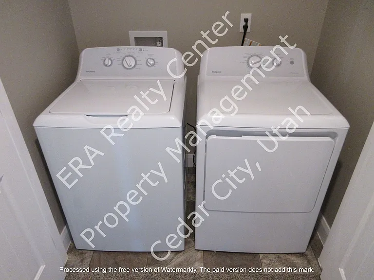 485 W 1425 N #G5 — Photo 17