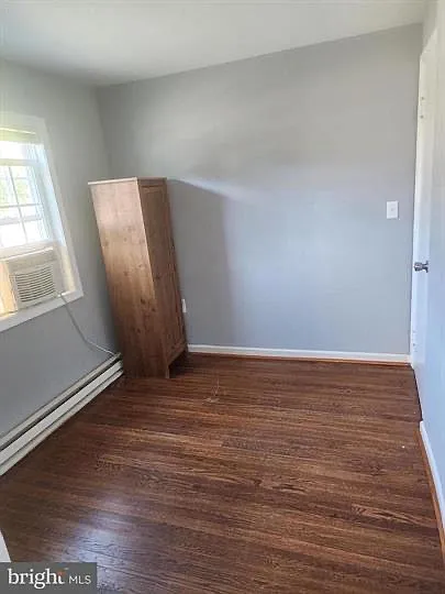 15002 Woolens Ln — Photo 10