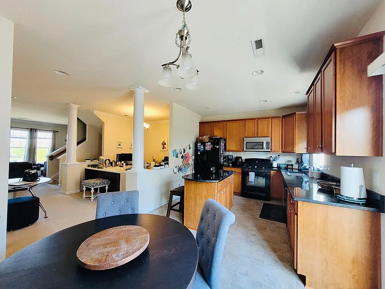43922 Avenza Ter — Photo 9