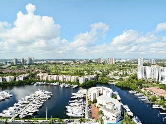 5th image of 19400 Turnberry Way #43