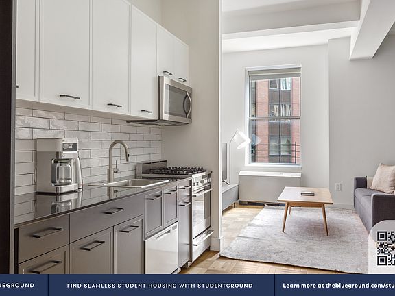 5th image of 67 Wall St APT 19J