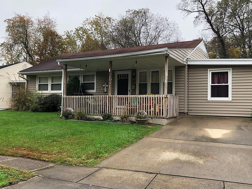 1st image of 219 Florence Ave
