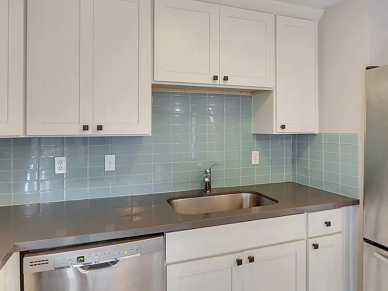 9005 N Peninsular Ave — Photo 9