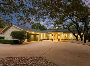 120 Lido St, Lakeway, TX 78734