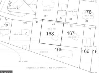 6245 Cottonwood St, Mc Lean, VA 22101