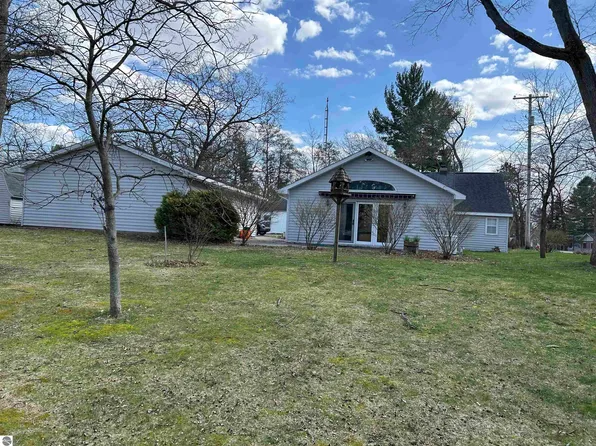 4038 Beech St, National City, MI 48748
