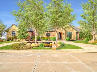 6716 Oak View Rd, Edmond, OK 73025