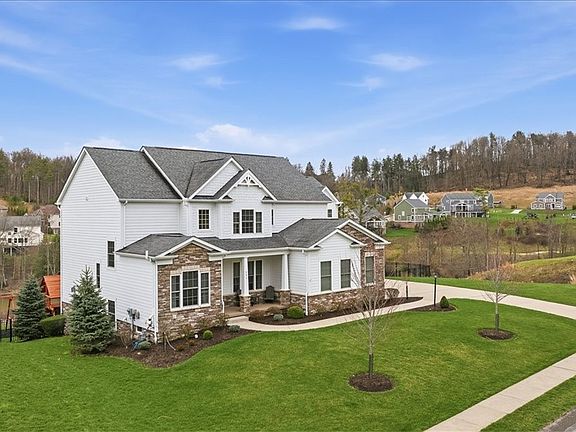 2nd image of 241 Tamarack Dr