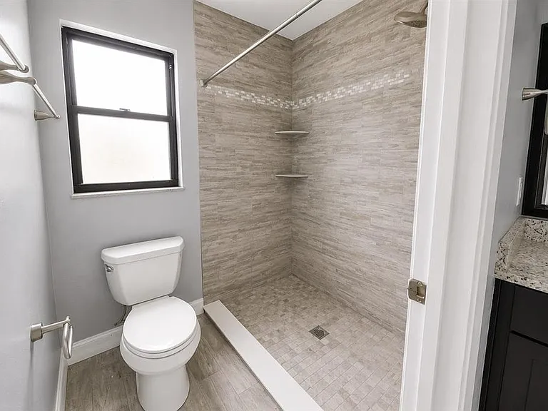 6530 Bimini Ct — Photo 10