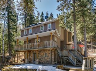 241 W Mountain Lion Dr, Rocky View County, AB T0L 0K0