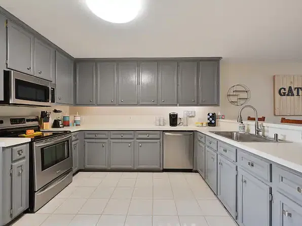 2013 Colgate Dr #1, College Station, TX 77840