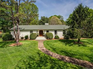 200 Wingrave Dr, Charlotte, NC 28270