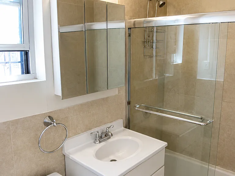 312 E 90th St #5E — Photo 11