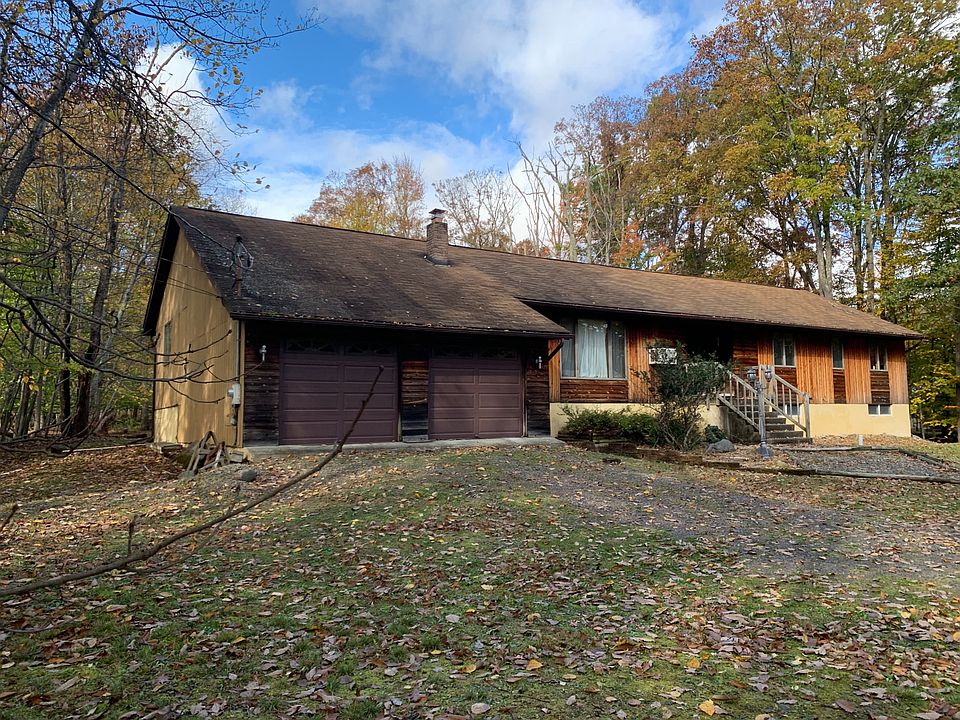 2nd image of 2 Gabriel Dr
