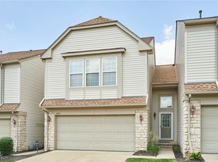 1435 Durham Dr, Broadview Heights, OH