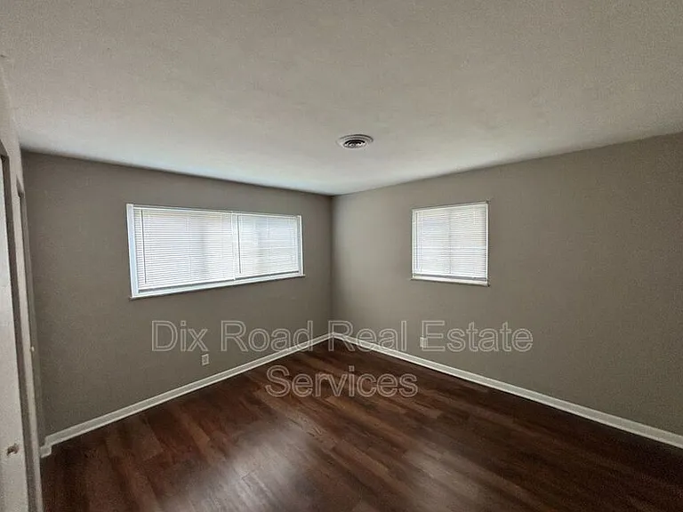 415 Sycamore Rd #D3 — Photo 18