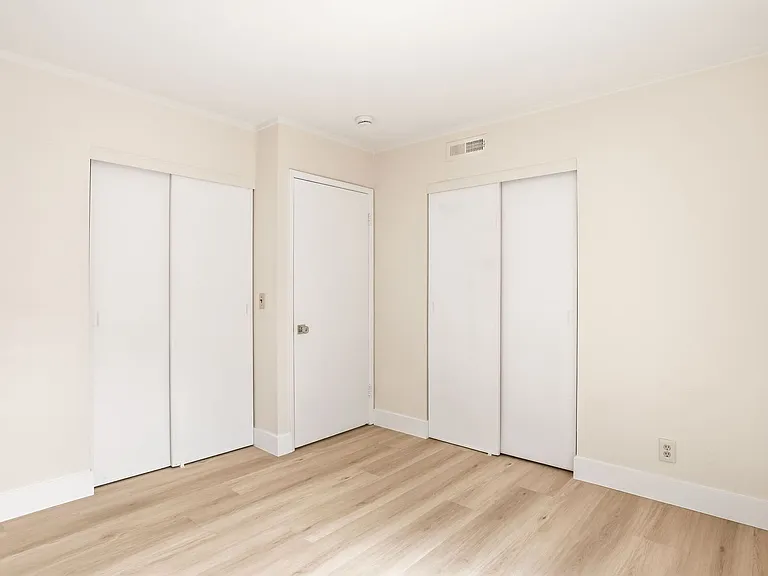 532 Tyrella Ave #45 — Photo 13
