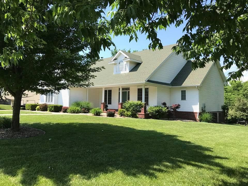 1421 Lakewood Dr, Bolivar, MO 65613 Zillow
