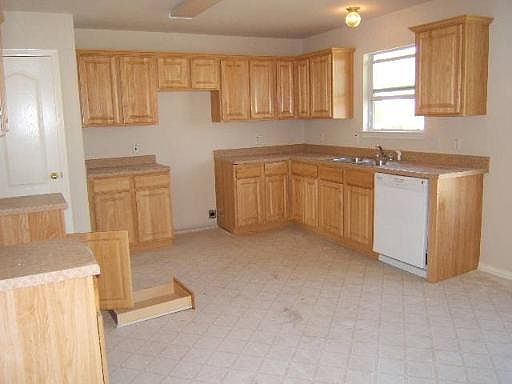 4th image of 3303 FOSTER MEADOWS DR
