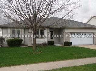 1226 Jasmine Dr, Madison, WI 53719