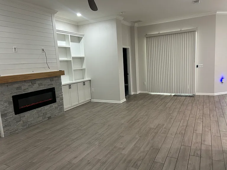 186 Granite City Ave — Photo 7