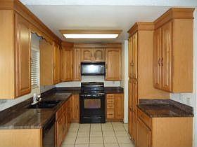 4th image of 3908 Mare Place Ct