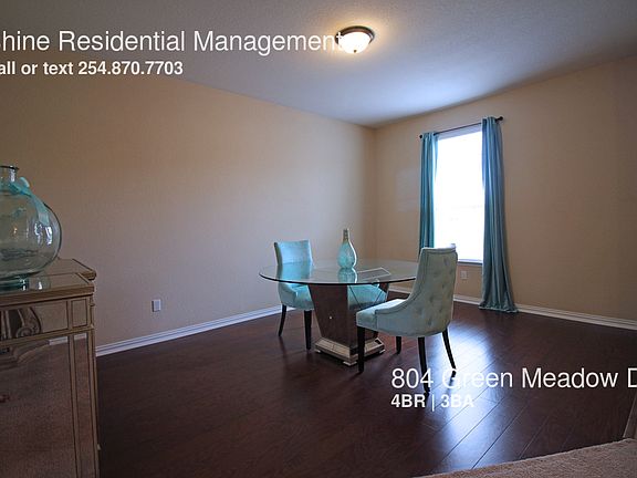 4th image of 804 Green Meadow Dr