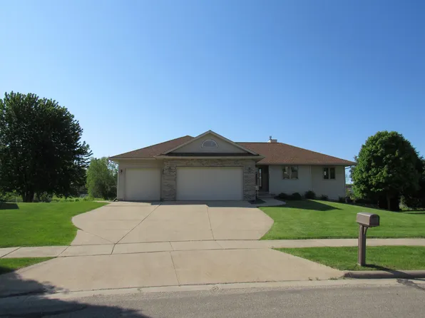 1232 2nd St N, Monroe, WI 53566