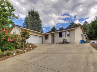 5748 Lillian Dr, Kelseyville, CA 95451