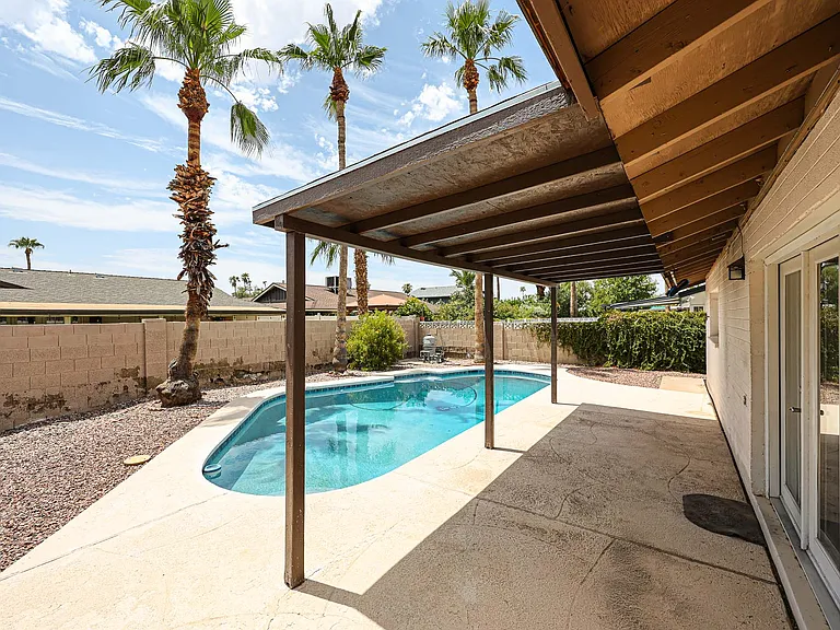 covered patio